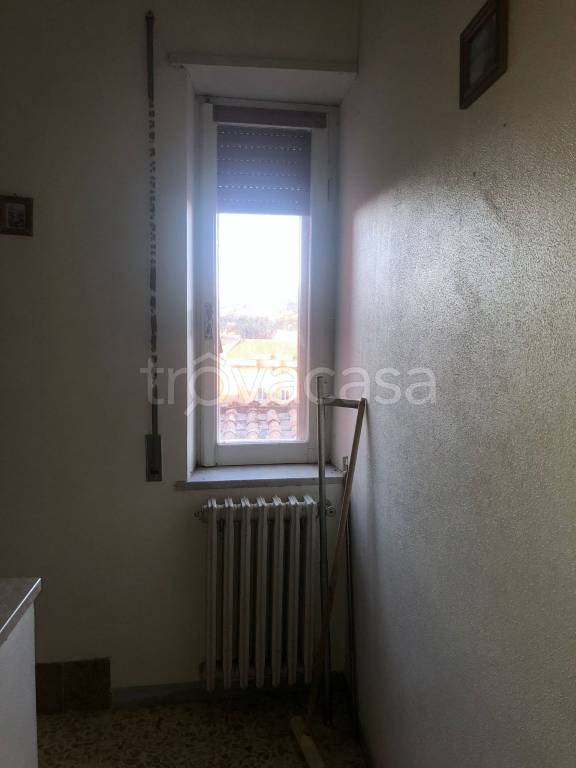 Casa Indipendente in in vendita da privato a Villa San Giovanni in Tuscia piazza San Giovanni Battista, 9
