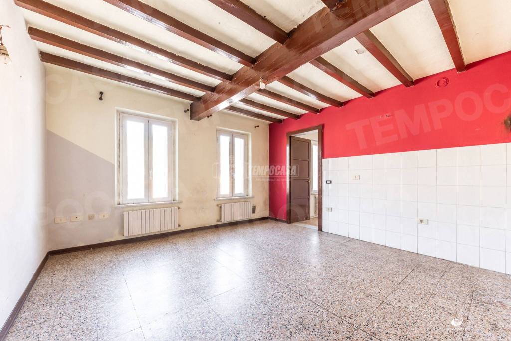 Appartamento in vendita a Medesano piazzale Stazione Ff. Ss., Felegara 1/a