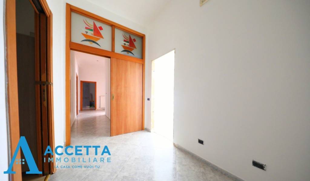 Appartamento in vendita a Taranto via Vaccarella, 21