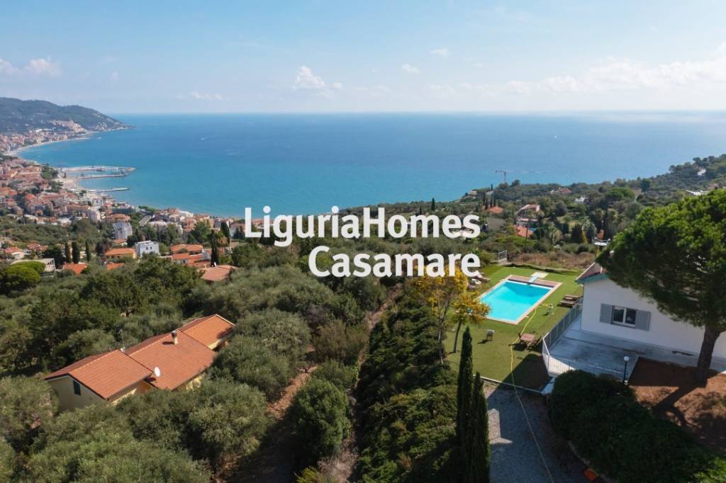 Villa in vendita a Diano Marina via Ca Berzi, 4