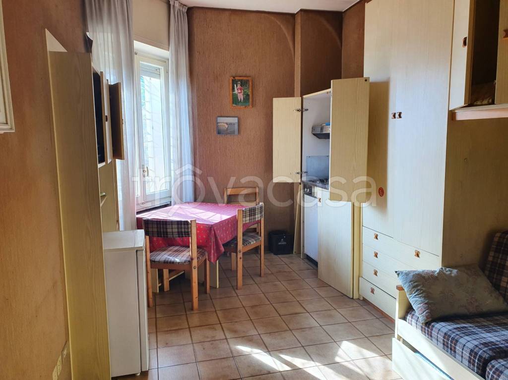 Appartamento in vendita a Sanremo via Val d'Olivi, 15