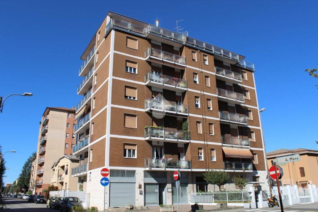 Appartamento in vendita a Muggiò via Luciano Manara, 10