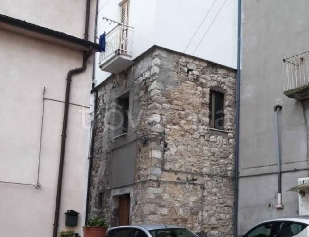 Villa in vendita a Montenero di Bisaccia via palestro
