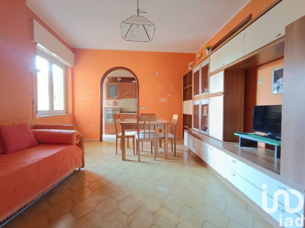 Appartamento in vendita a Qualiano via San Pietro ad Aram