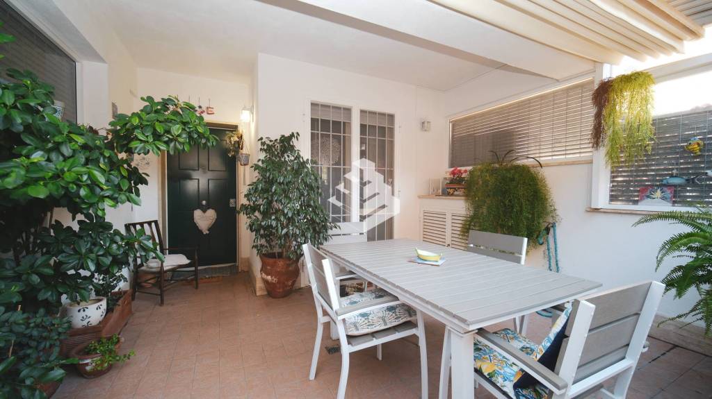 Appartamento in vendita a Roma via Gino Bonichi