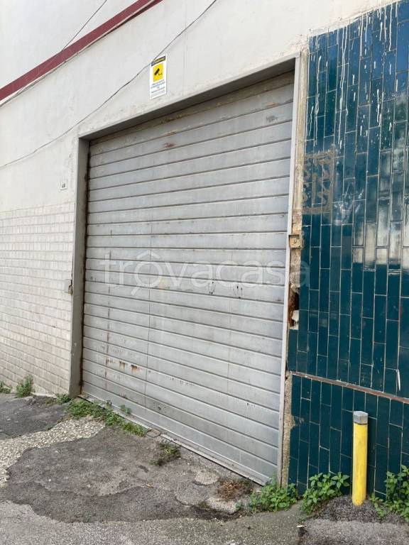 Garage in vendita a Somma Vesuviana via Tenente Nicola Indolfi