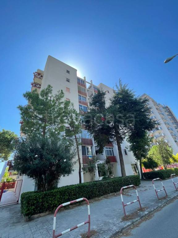 Appartamento in vendita a Taranto via Lucania, 65
