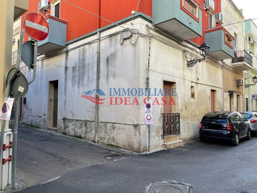 Casa Indipendente in vendita a Francavilla Fontana via Galasso, 17