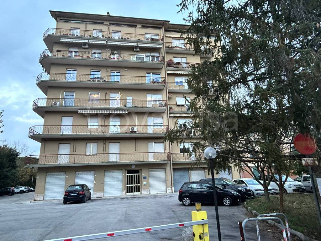 Appartamento in vendita a Chiaravalle via Fratelli Rosselli, 23