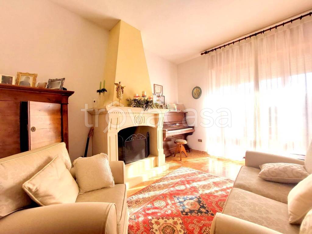 Appartamento in vendita a Tricase via Tullio levi-civita