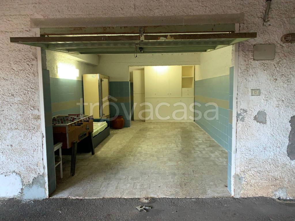 Garage in vendita a Mascali via Carrata