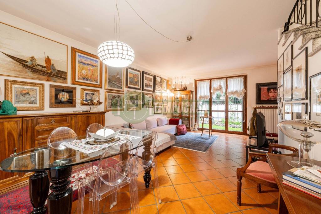 Villa Bifamiliare in vendita a Vimercate cascina Beretta, 1