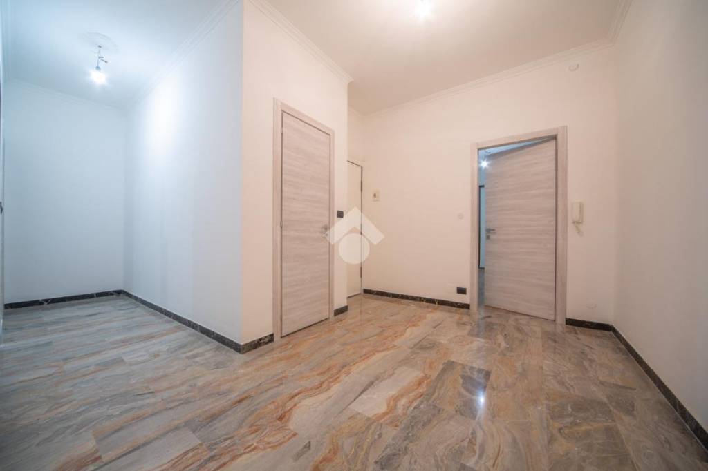 Appartamento in vendita a Torino strada Altessano, 14