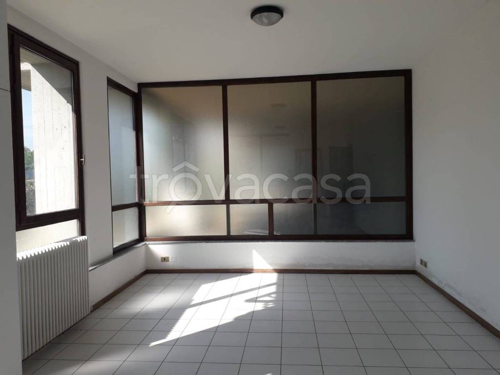 Appartamento in vendita a Torre Boldone via Donizetti, 20
