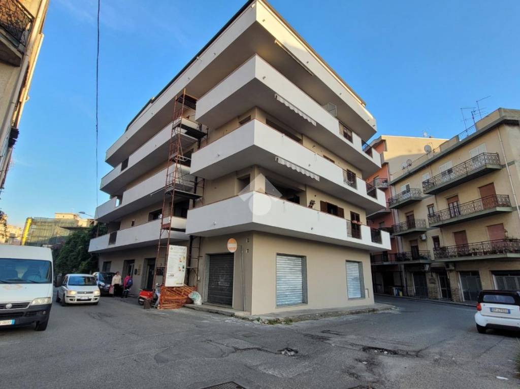Appartamento in vendita a Melito di Porto Salvo via Bixio, 31