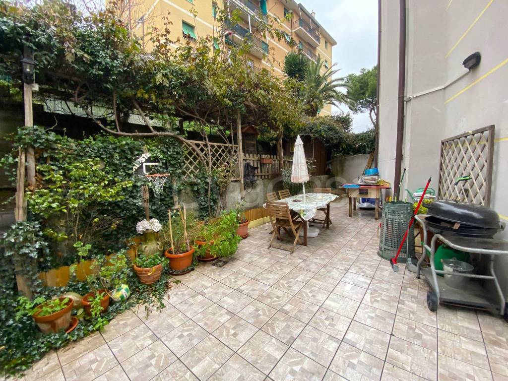 Appartamento in vendita a Genova via Antonietta Massuccone Mazzini, 1C