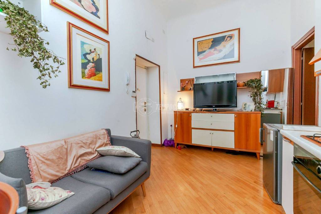 Appartamento in vendita a Milano via Paolo Veronese 2