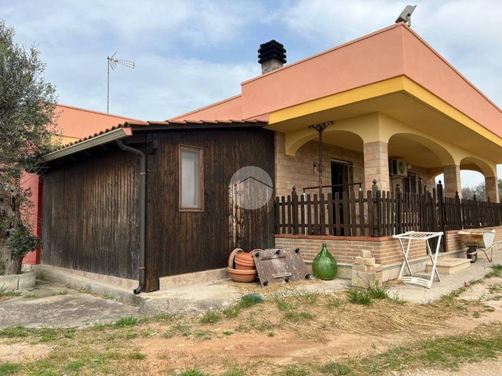 Villa in vendita a Nardò strada Arene Serrazza