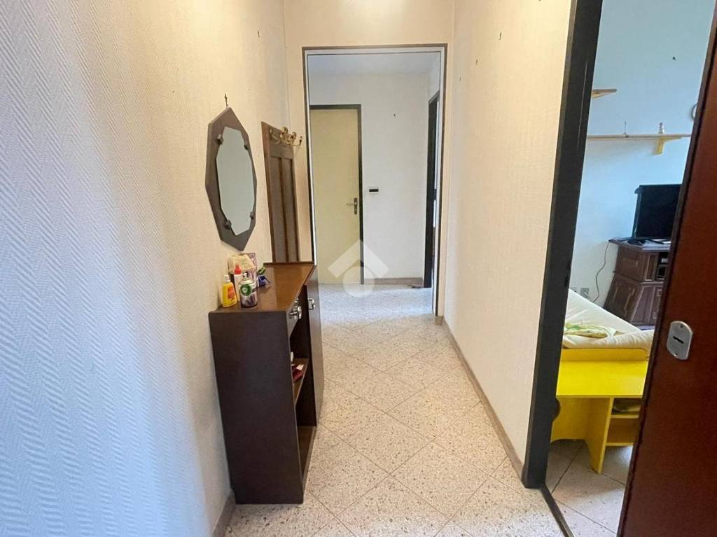 Appartamento in vendita a Collegno via Parri, 3