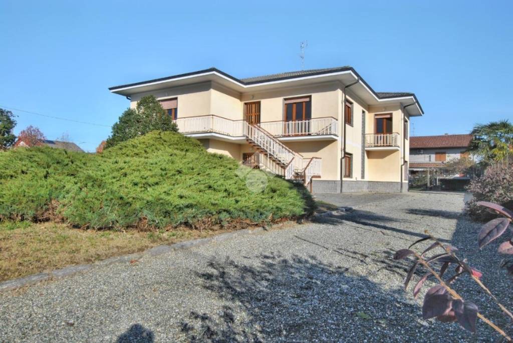 Villa in vendita a Borgo d'Ale via Livorno, 1