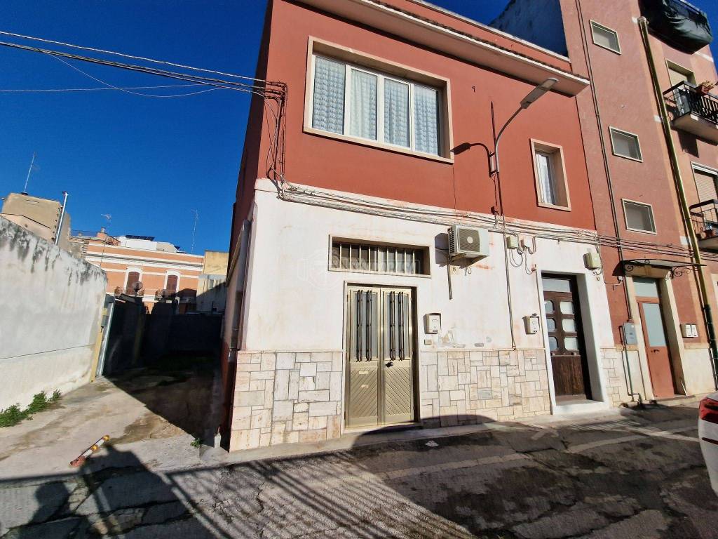 Casa Indipendente in vendita a Bari vico I De Marinis