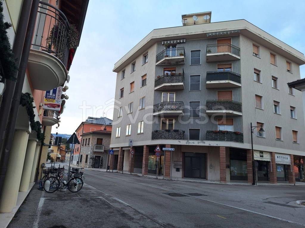Appartamento in vendita a Fontanafredda viale Michelangelo Grigoletti