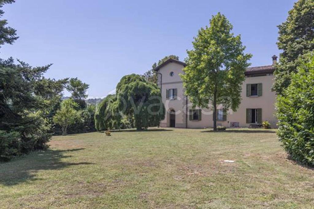 Appartamento in vendita a Ozzano dell'Emilia via del Pino
