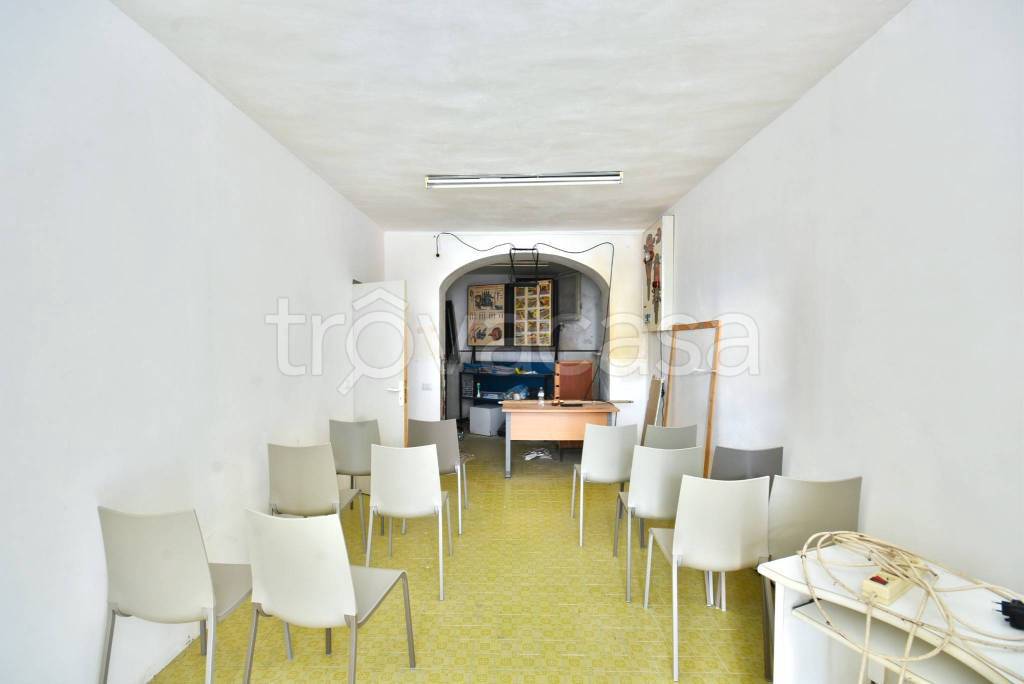 Appartamento in vendita a Camerano via Giuseppe Garibaldi, 1