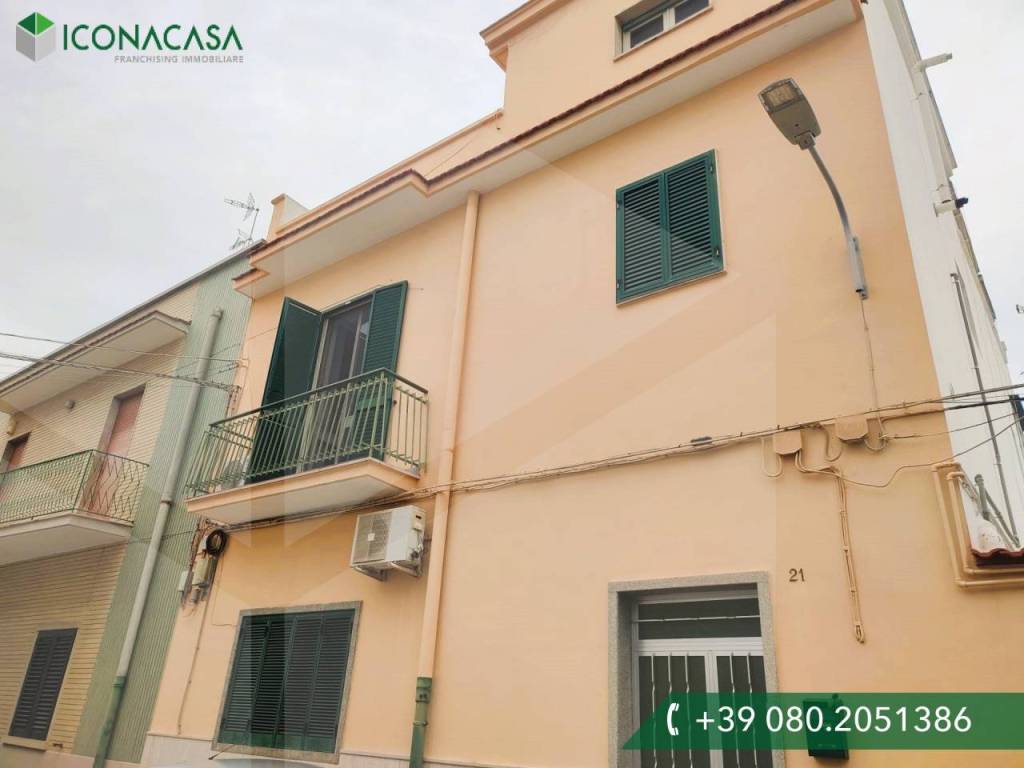 Appartamento in vendita a Bari via Carlo Cafiero, 21