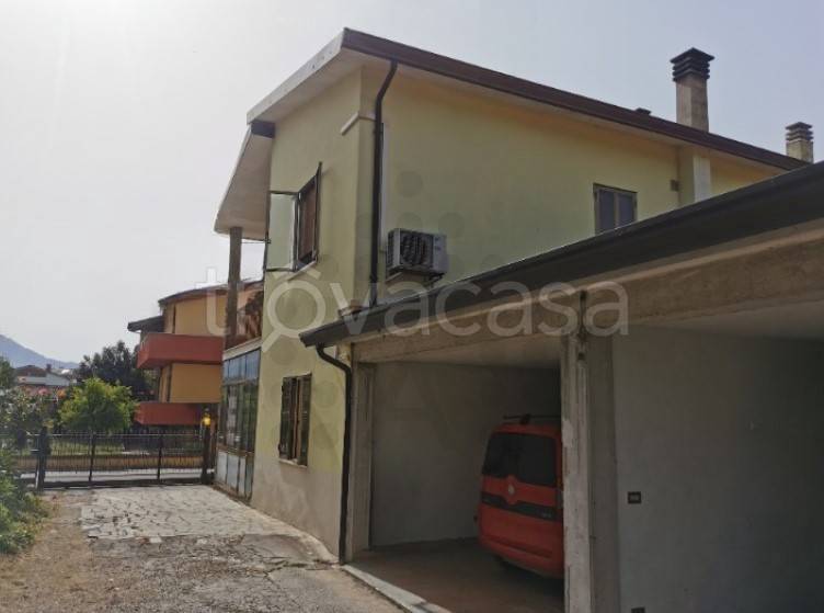 Casa Indipendente in vendita a Montegrotto Terme