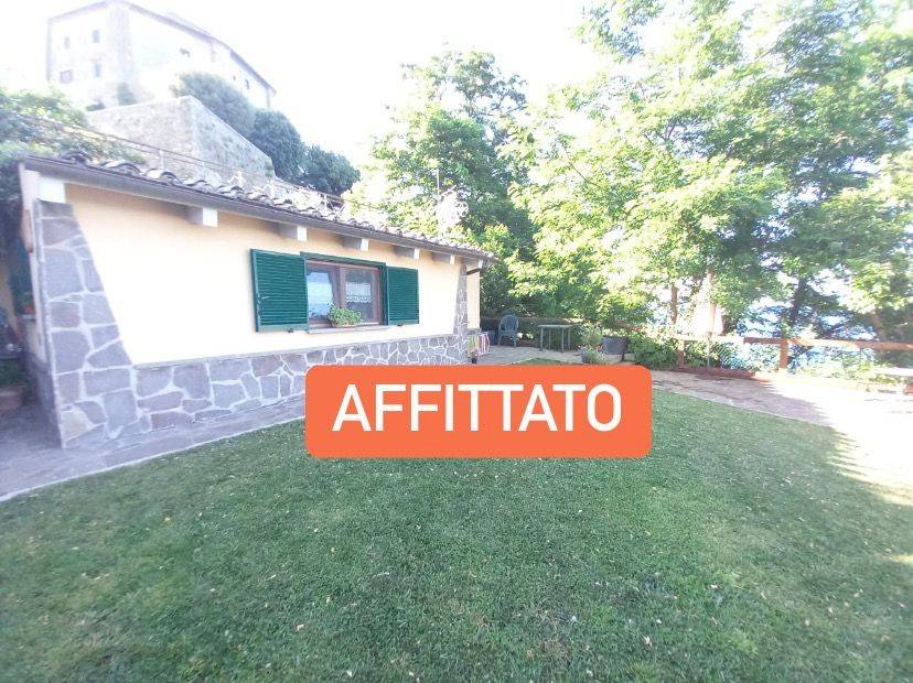 Villa in affitto a Capodimonte via Pontone