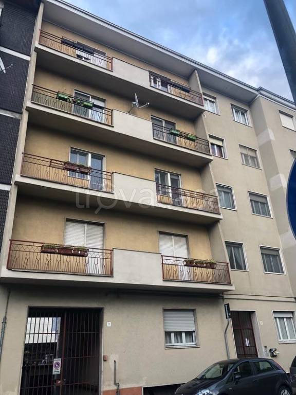 Appartamento in in vendita da privato a Vercelli via Viganotti, 19