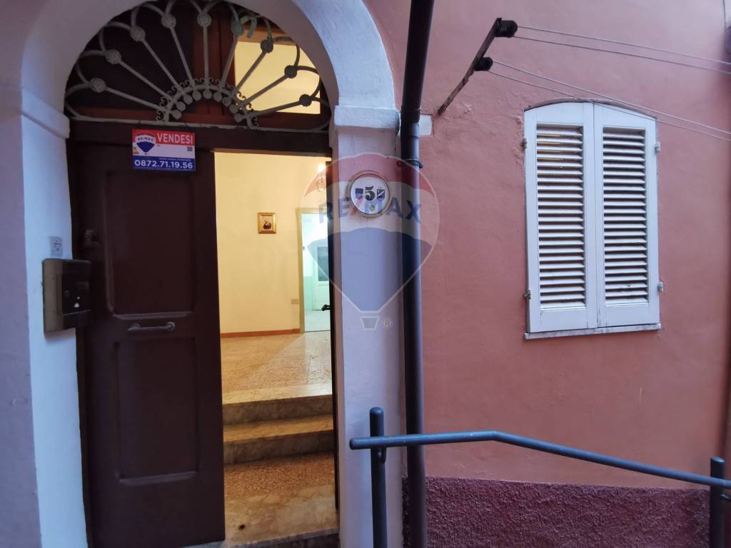 Casa Indipendente in vendita a Lanciano via Cavour vico 8, 5
