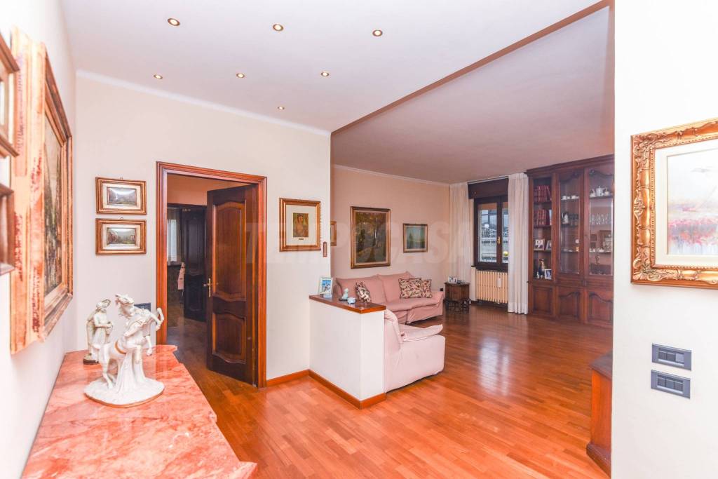 Appartamento in vendita a Osio Sotto via Roma, 20