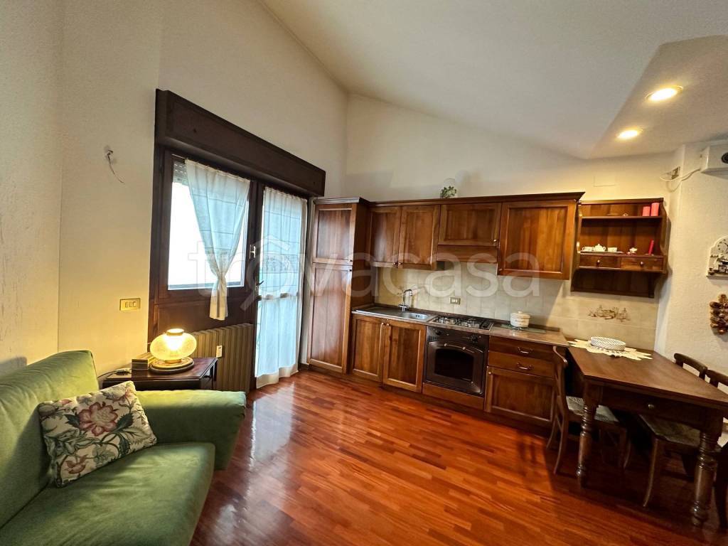 Appartamento in vendita a Bardonecchia via Medail, 74