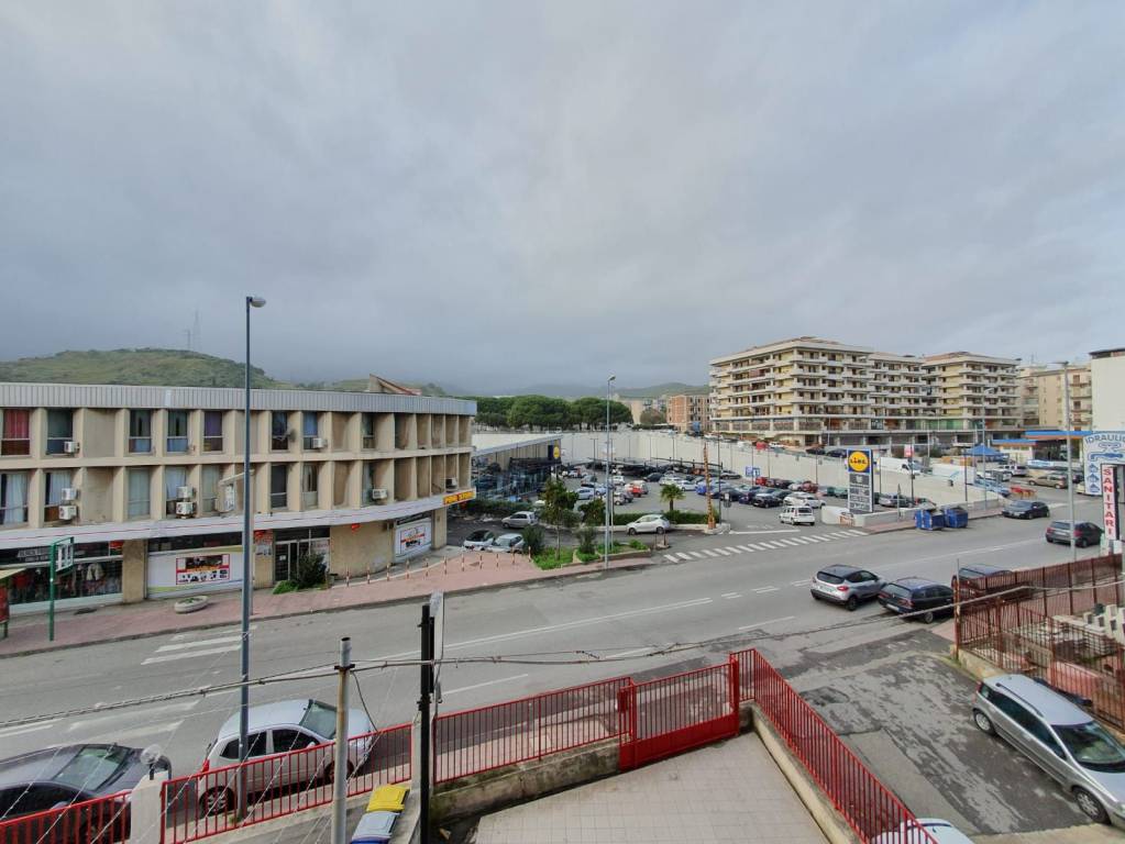 Posto Auto in vendita a Messina strada Statale Orientale Sicula, 139