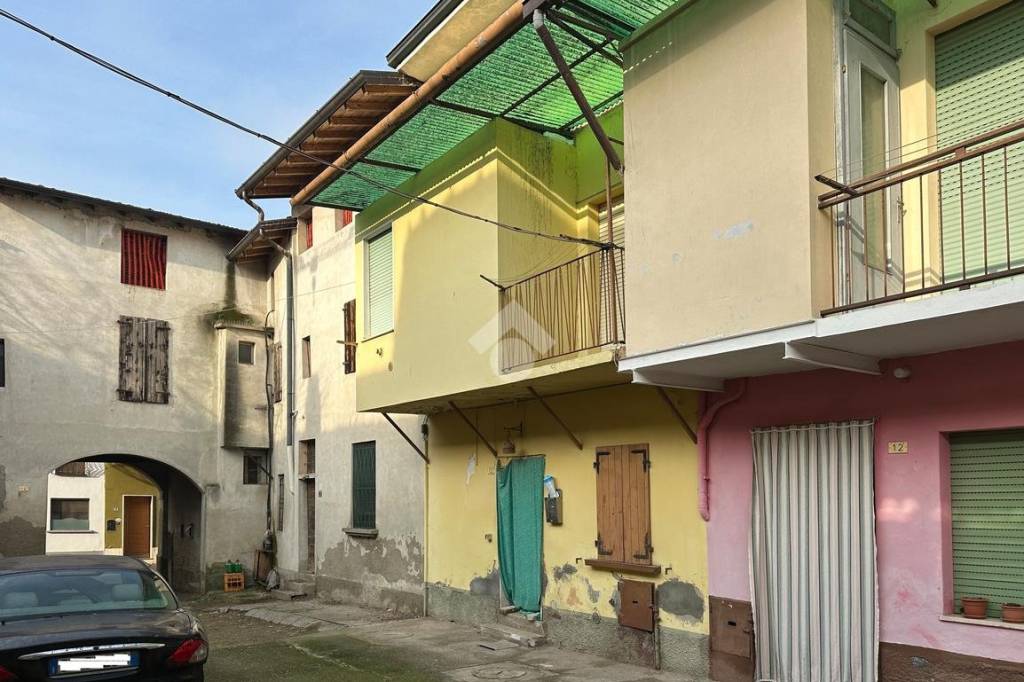 Casa Indipendente in vendita a Vaiano Cremasco via Medaglie d'Argento