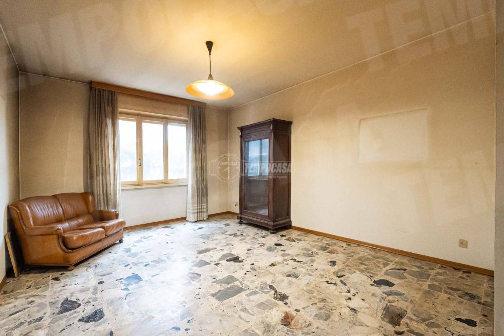 Appartamento in vendita a Seriate via Giosuè Carducci 1