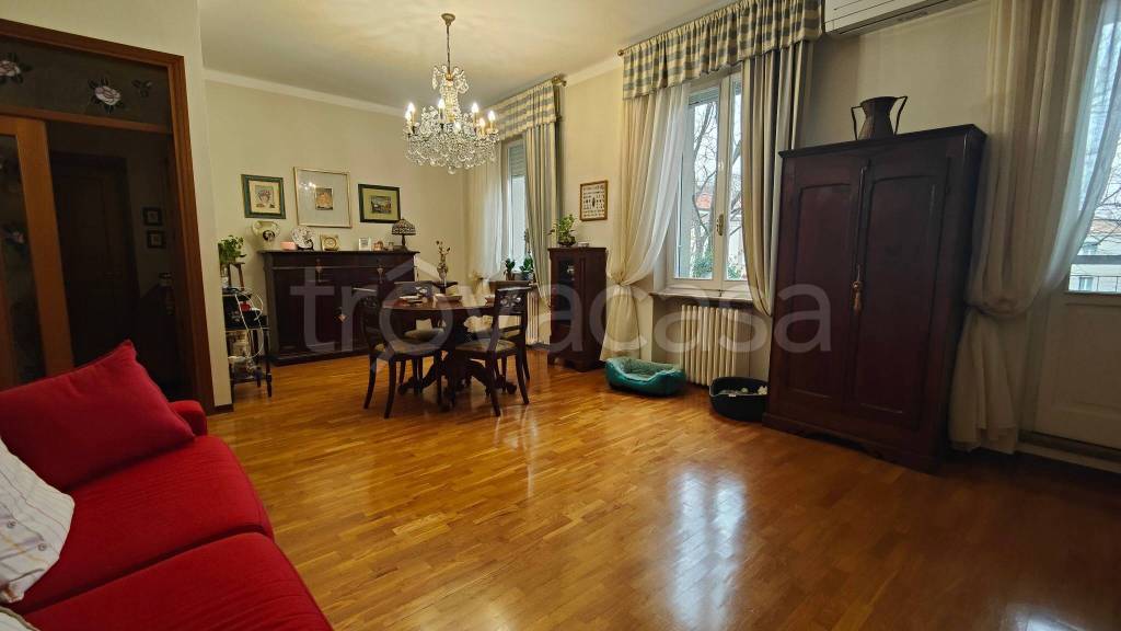Appartamento in vendita a Pesaro viale Gian Domenico Romagnosi