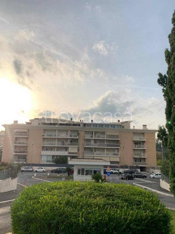 Appartamento in vendita a Roma via Colonnello Tommaso Masala