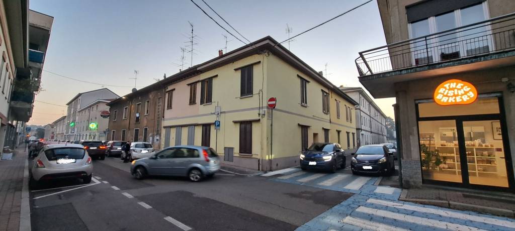 Appartamento in vendita a Cesano Maderno via Dante Alighieri, 1