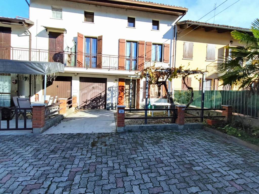 immagine annuncio 1 di 15