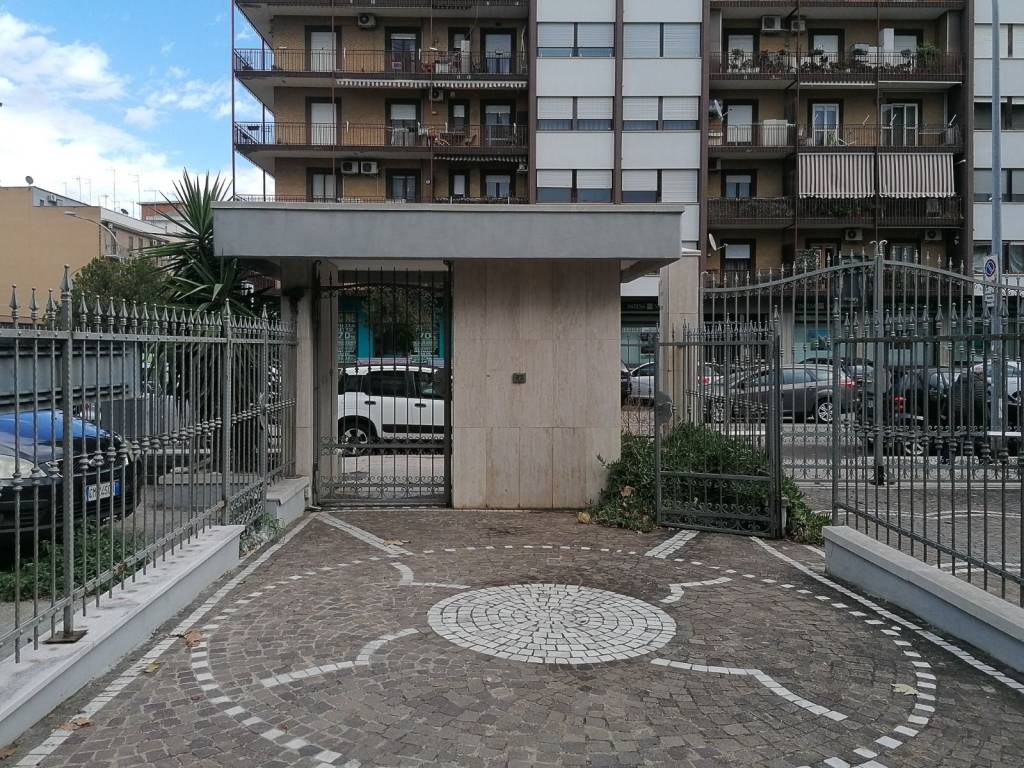 Appartamento in vendita a Foggia viale Candelaro, 29
