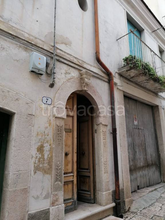Casa Indipendente in vendita a San Giovanni Rotondo via Pirgiano, 7