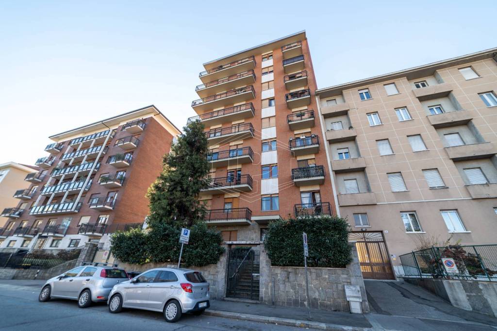 Appartamento in vendita a Torino corso Appio Claudio, 47