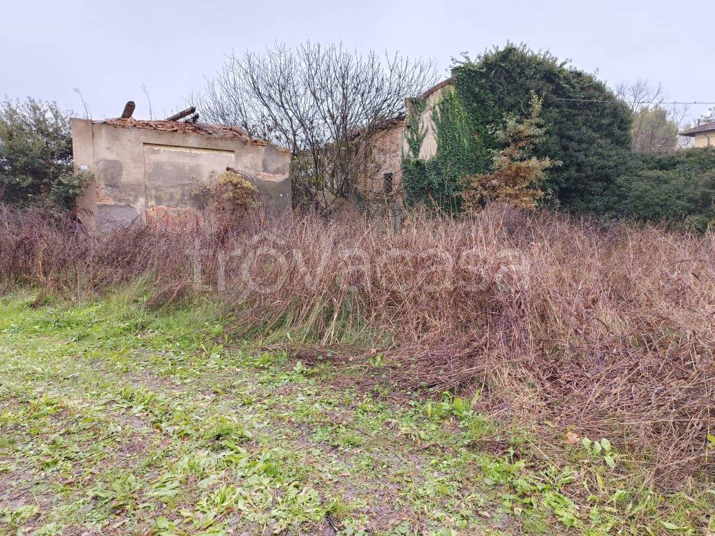 Terreno Residenziale in vendita a Lugo via Fiumazzo, 296