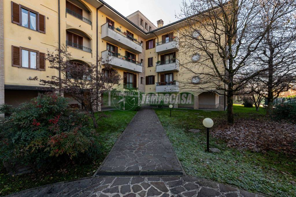 Appartamento in vendita a Settala via Genova 1/c