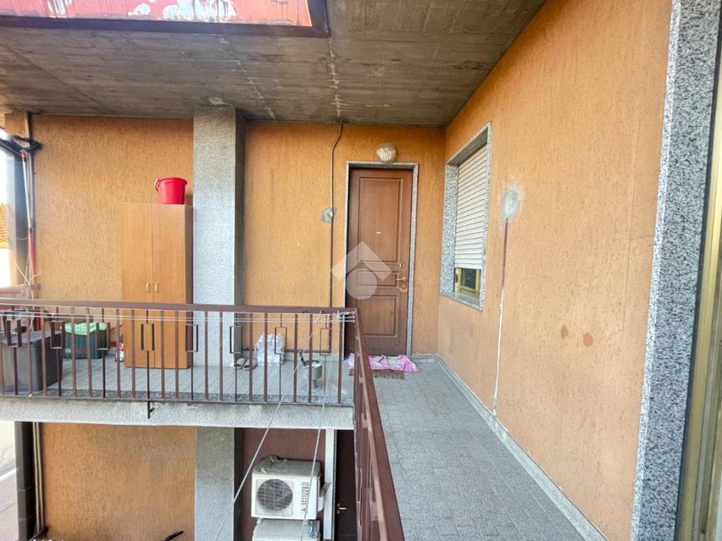 Appartamento in vendita a Osio Sopra via Donizetti, 5