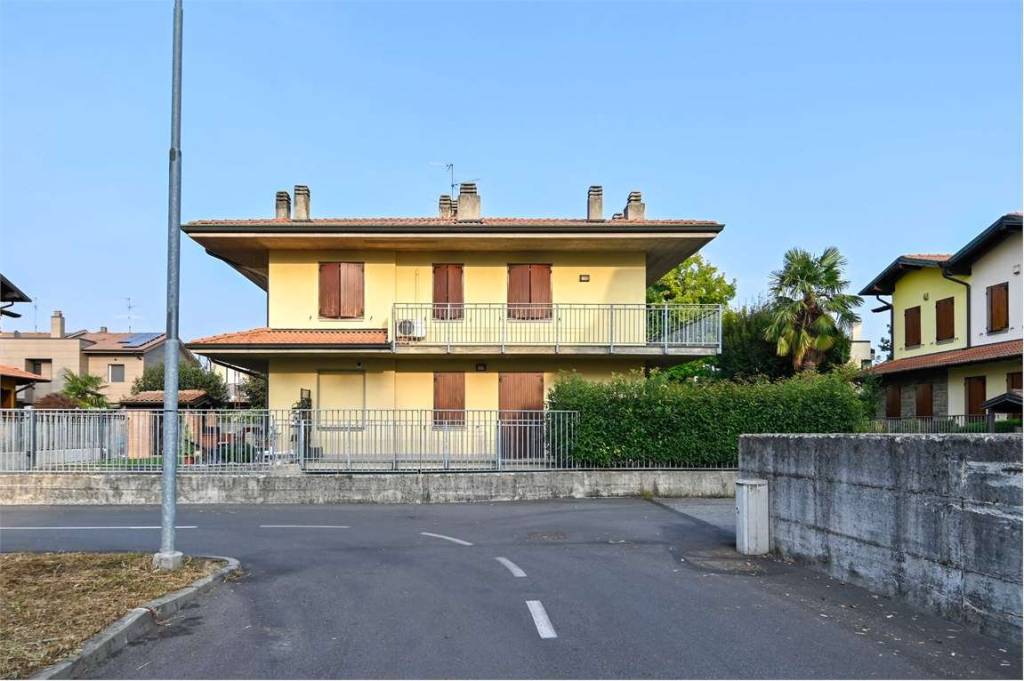 Appartamento in vendita a Covo via s. caterina da siena, 136