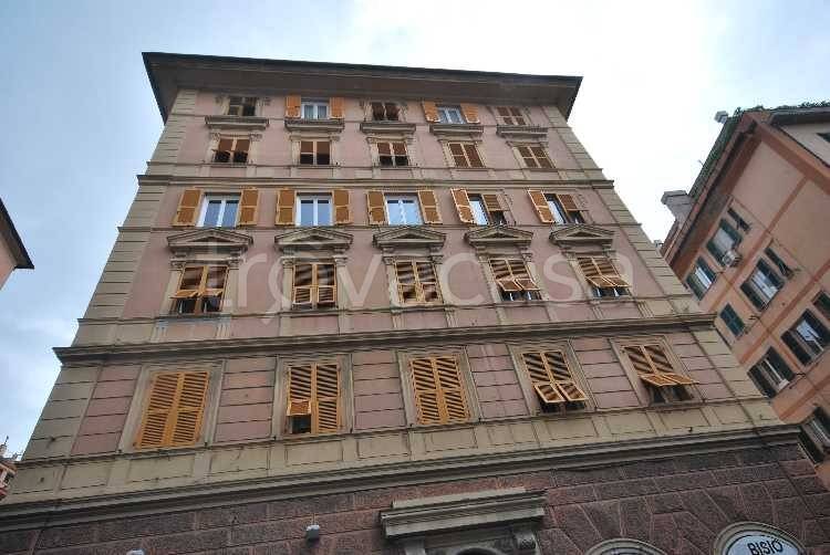 Appartamento in vendita a Genova via Canevari, 9